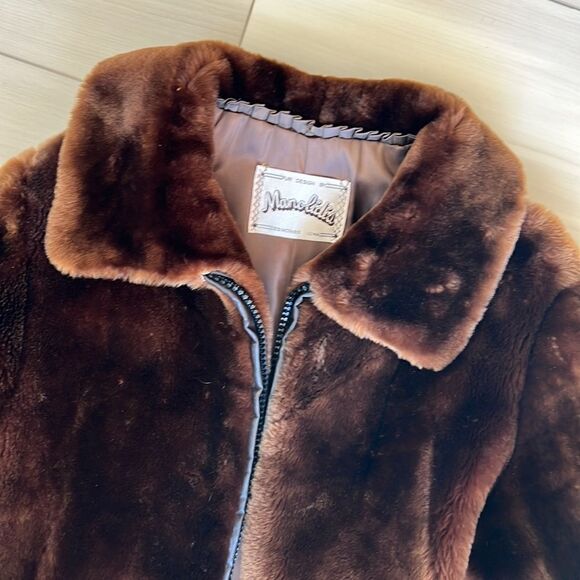 Vintage Dark Brown Faux Fur Jacket Size Medium Large Winter Coat - Picture 2 of 6